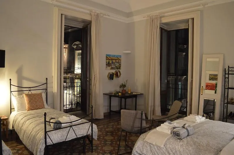 Bed, Book & Breakfast Landolina Bed and Breakfast Catania