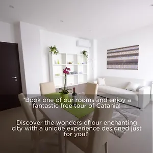 https://residence-rapisardi.taorminaitalyhotels.com