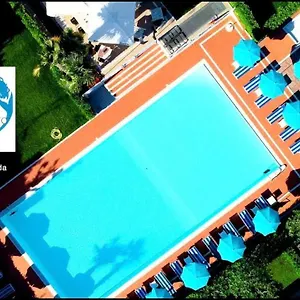 https://porto-azzurro-sirmione.it-lombardy.com